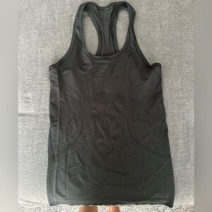 Lululemon Swiftly Tech Racerback Tank Top - Size 6